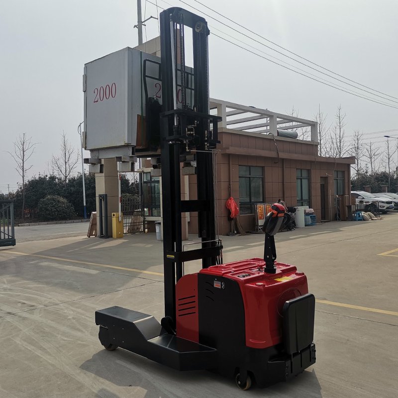 All Direction Reach Stacker Standing Position Driving High Quality