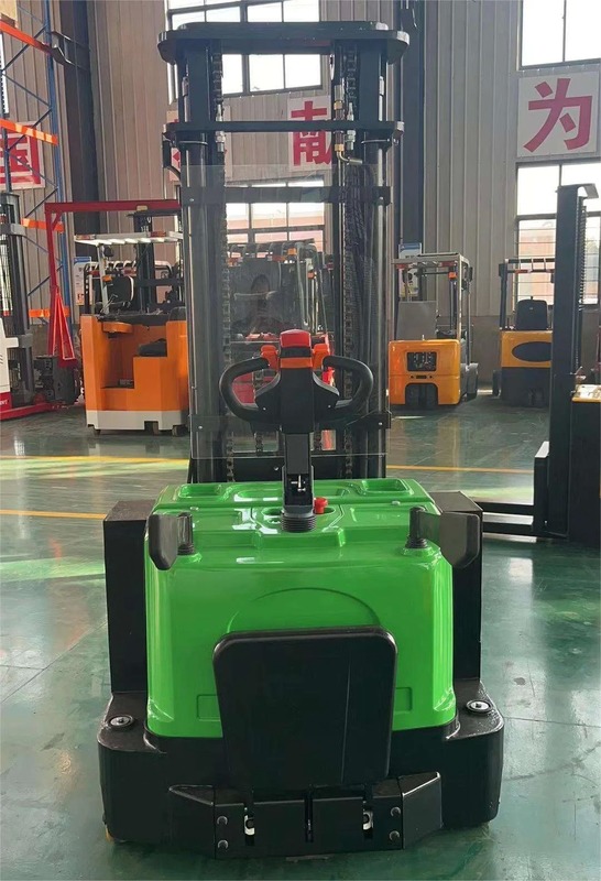 KAD All-Electric Pallet Stacker with 2000kg Capacity 5m Lift DC Motor and 500mm Load Center